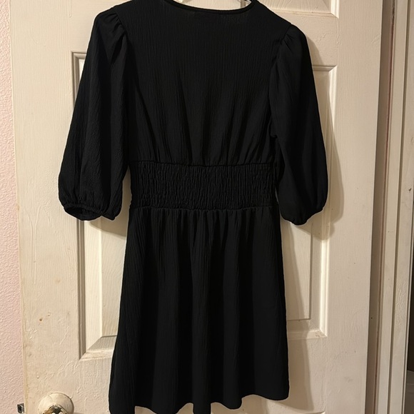 Black Button Front Fitted Puff Sleeve Skater Dress - Picture 5 of 8